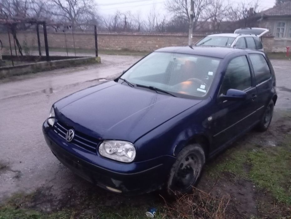 Продавам Голф 4 1.9 90 На Части