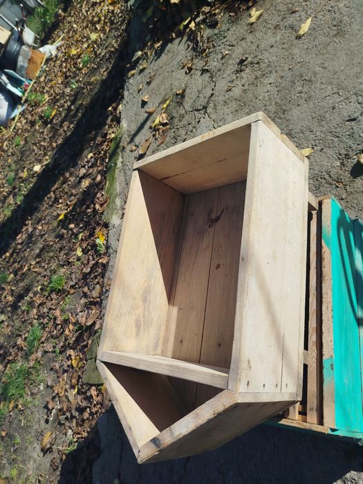 Crinta brânza din lemn