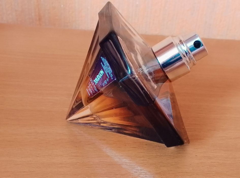 Cartier Divin flora Armelle Black opium