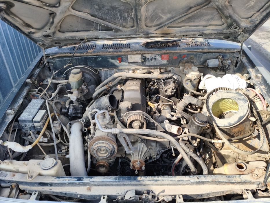 Toyota hilux surf 130 тойота