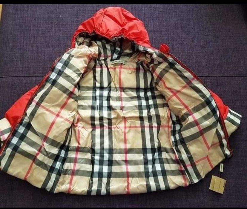 Geaca noua Northface 6-7-8 ani