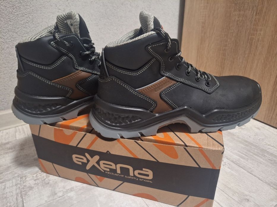 Bocanci de protectie Exena