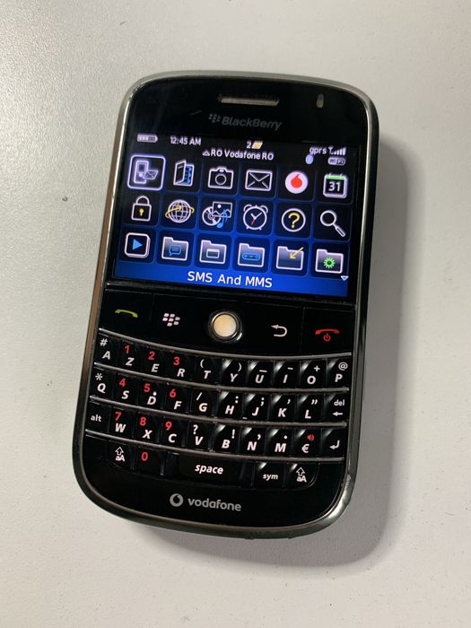 Telefo clasic n BLACKBERRY Bold 9000 Black, Qwerty, Orice Retea