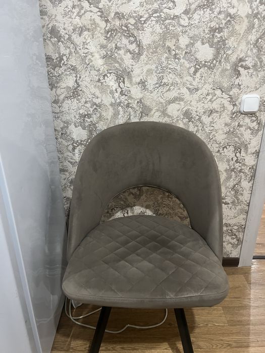 Продам стулья мягкие