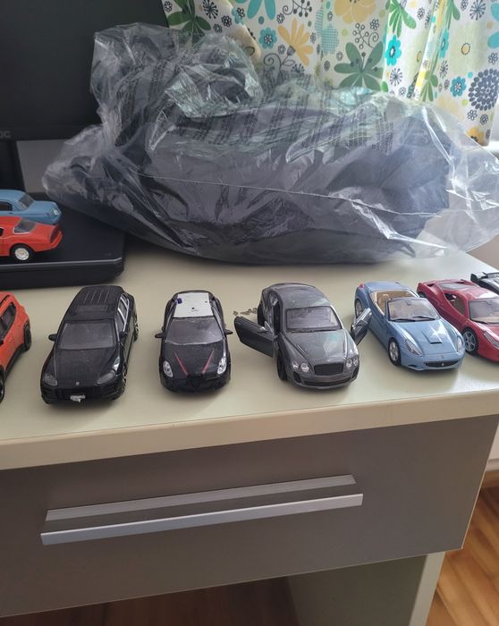 18 machete 1 43 pret doar pe lot