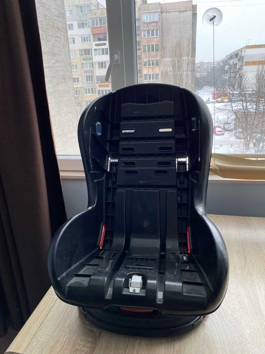 Столче за кола до 18 кг