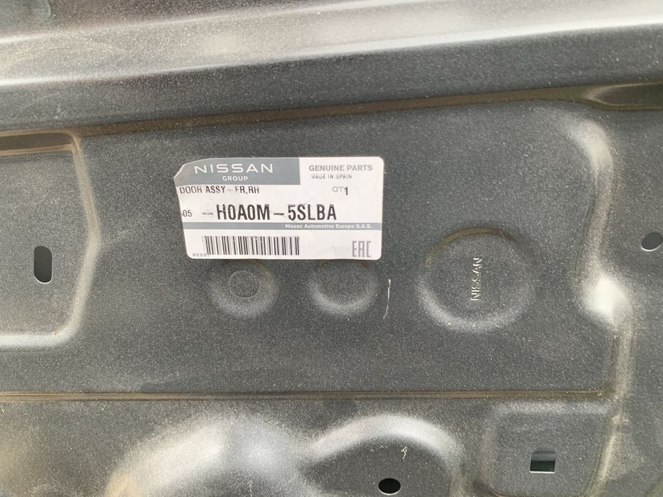 Usa fata Nissan Leaf partea dreapta ( produs nou)
