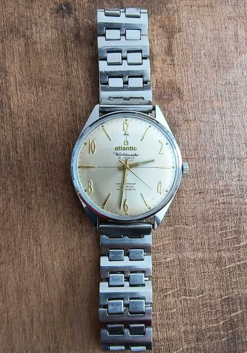Atlantic Worldmaster Винтидж швейцарски ръчен часовник