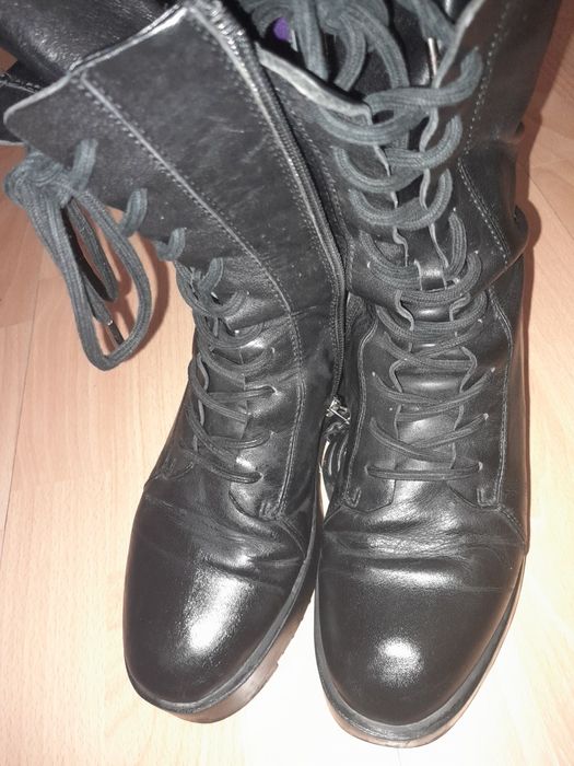 Ботинки кожаные 37  размер