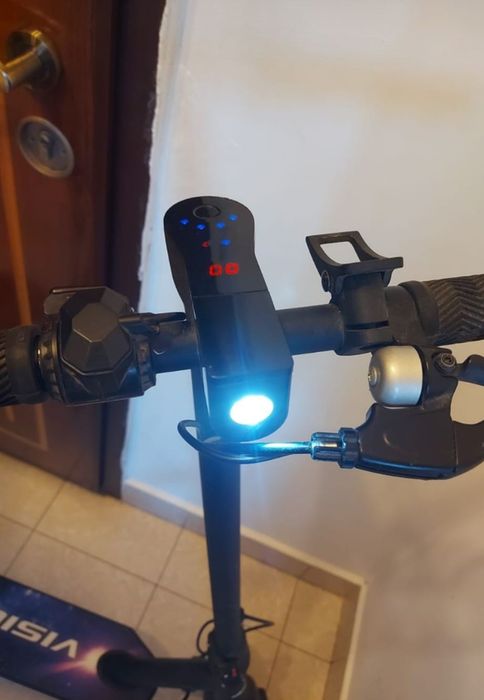 Trotineta electrica DHS 601EH Vision  adulti, pliabila,motor 250W, autonomie 25 km, 110