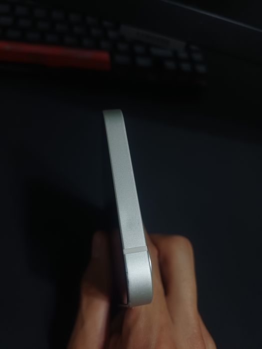 Iphone 12 в идеальном состоянии