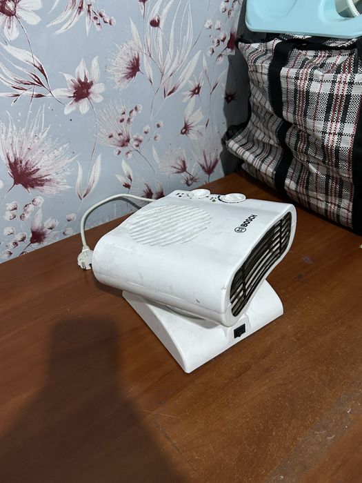 Электрический обогреватель тепловентилятор