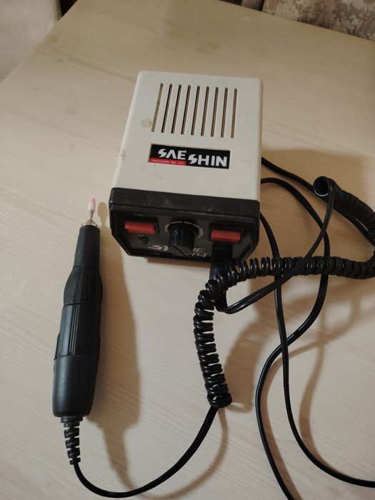 Машинка для маникюра