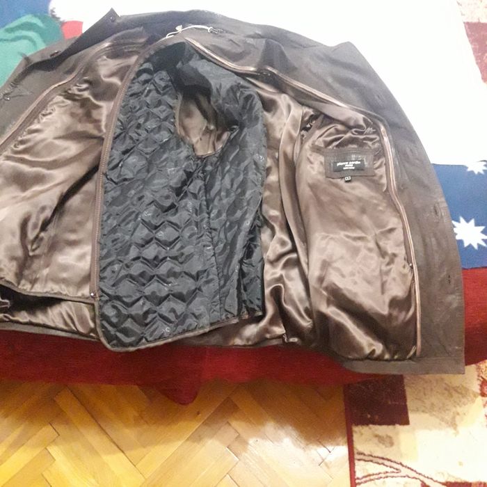 Haina din piele PIERRE CARDIN si Haina din piele dama,noi,cu eticheta.