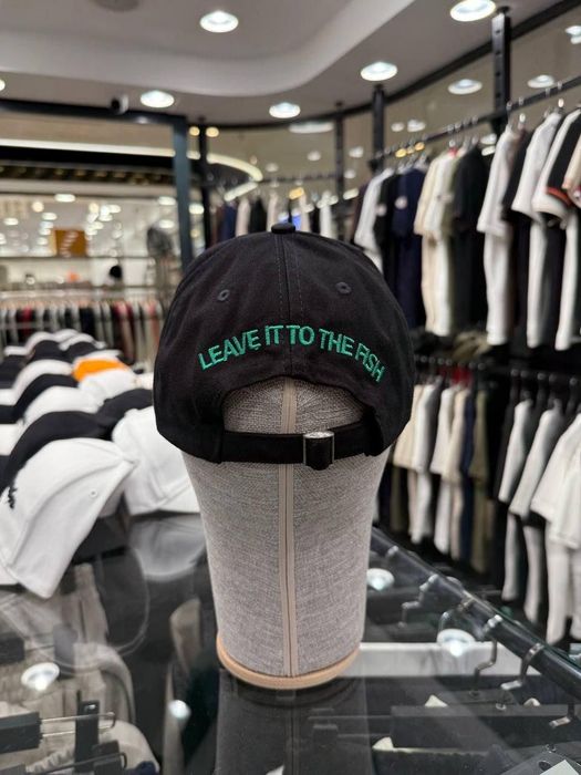 Шапки с козирка различни модели Dsquared