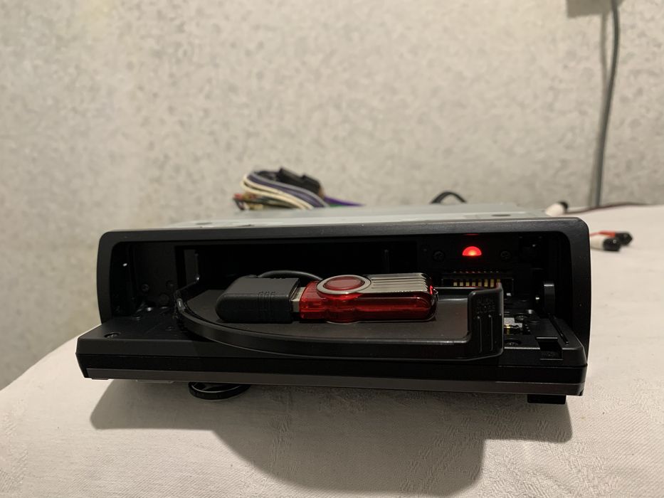 Авто плеър Sony USB