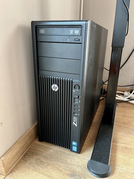 Lenovo C30 Xeon x2 CPU E5-2670 64 GB , HP Z420 Workstation E5-2680 64 GB,