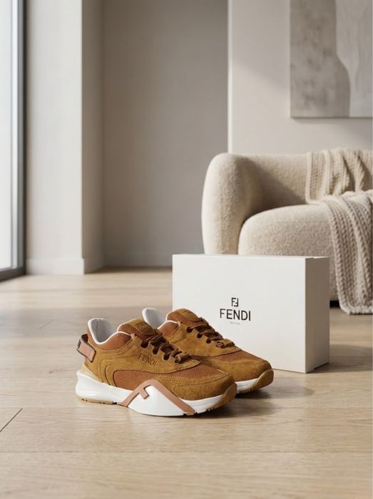 Adidasi F E N D I Flow Low Top Maro