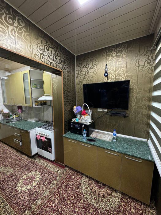 Срочно 2х 10микрарайоне сдаётся вдоль дороги