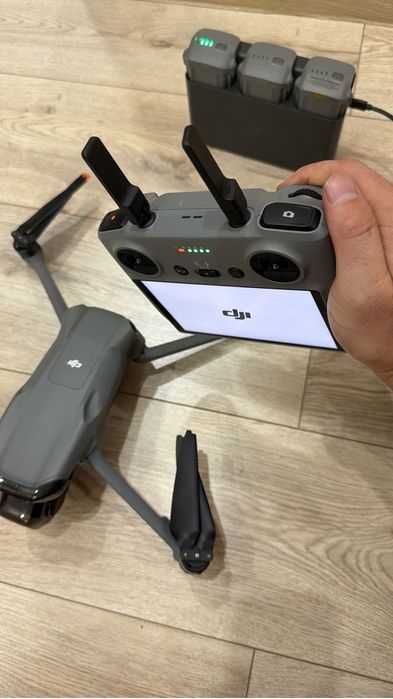 Dji AIR3 fly more combo дрон