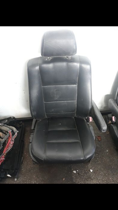 BMW e34  Седалки предни