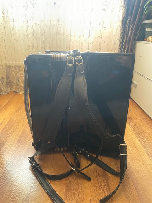 Acordeon Weltmeister stella 96 de basi