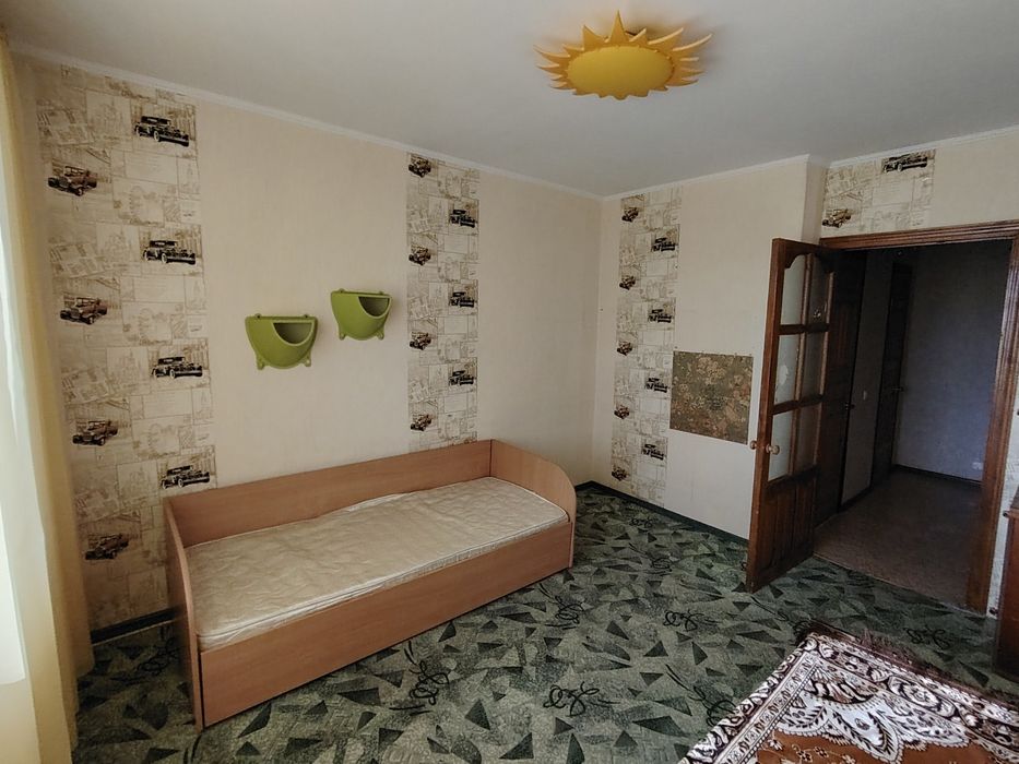 Сдам 2 комнатную квартиру