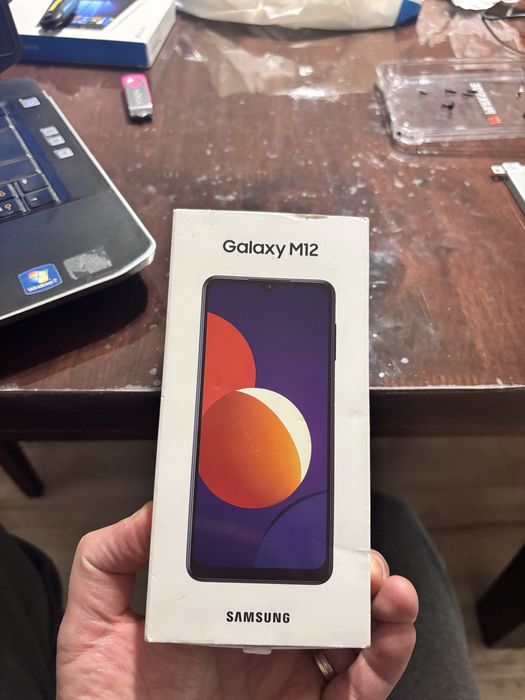 Vand laptop Dell + Samsung Galaxy M12