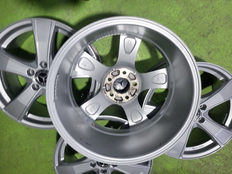 18 5x112 Mercedes Ml лети джанти 5х112 мерцедес
18 цола 5x112
8j Et 38