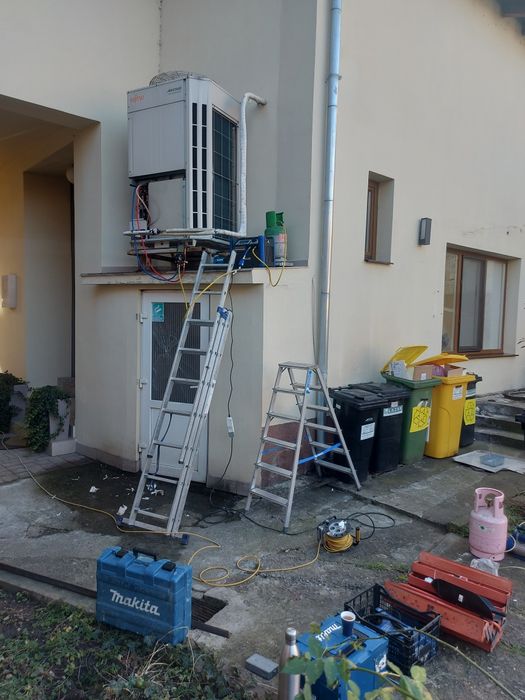 Reparații (service) aparate de Aer Conditionat Oradea