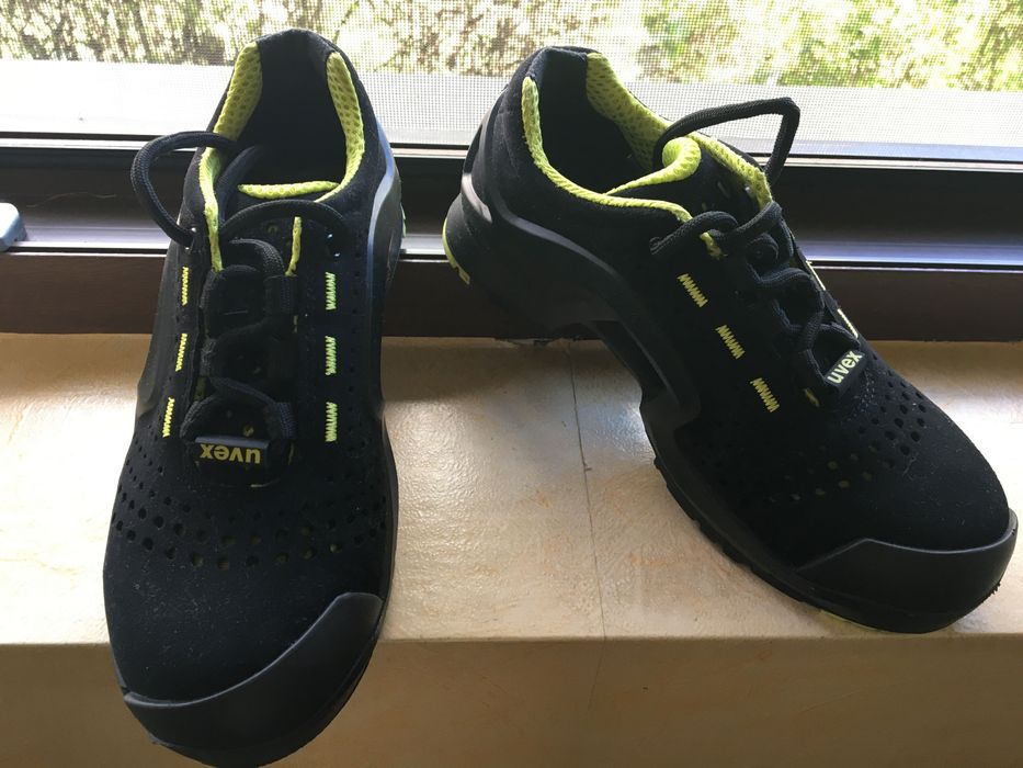 Pantofi usori de protectie UVEX