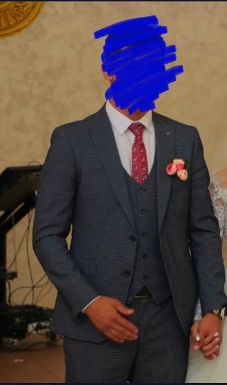 Мужской костюм тройка