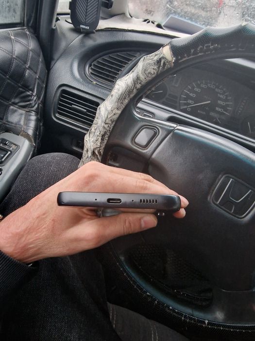 Продам Самсунг а34