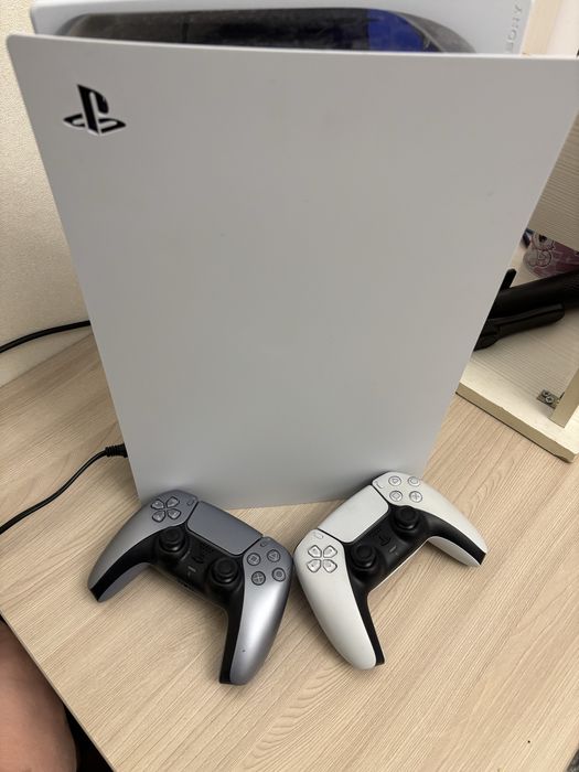 Playstation 5 в отличном состоянии