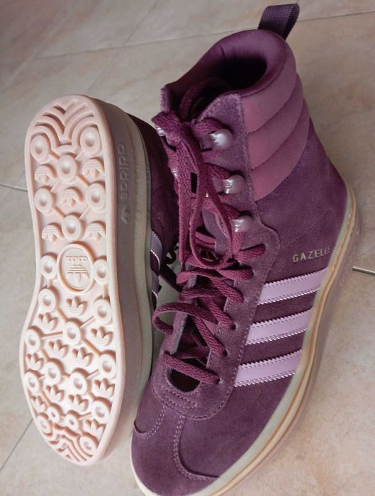 Дамски адидас Газел, Terrex, NMD, Samoa, aSTM, У/Б, Stan, Суперстар.