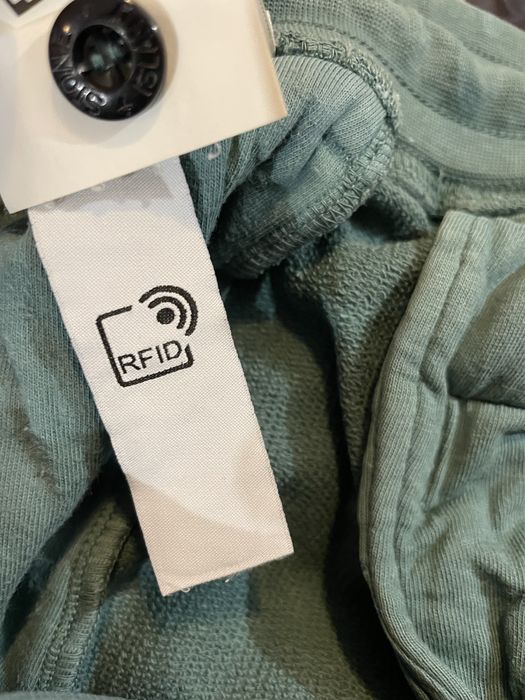 Оригинални stone island къси гащи