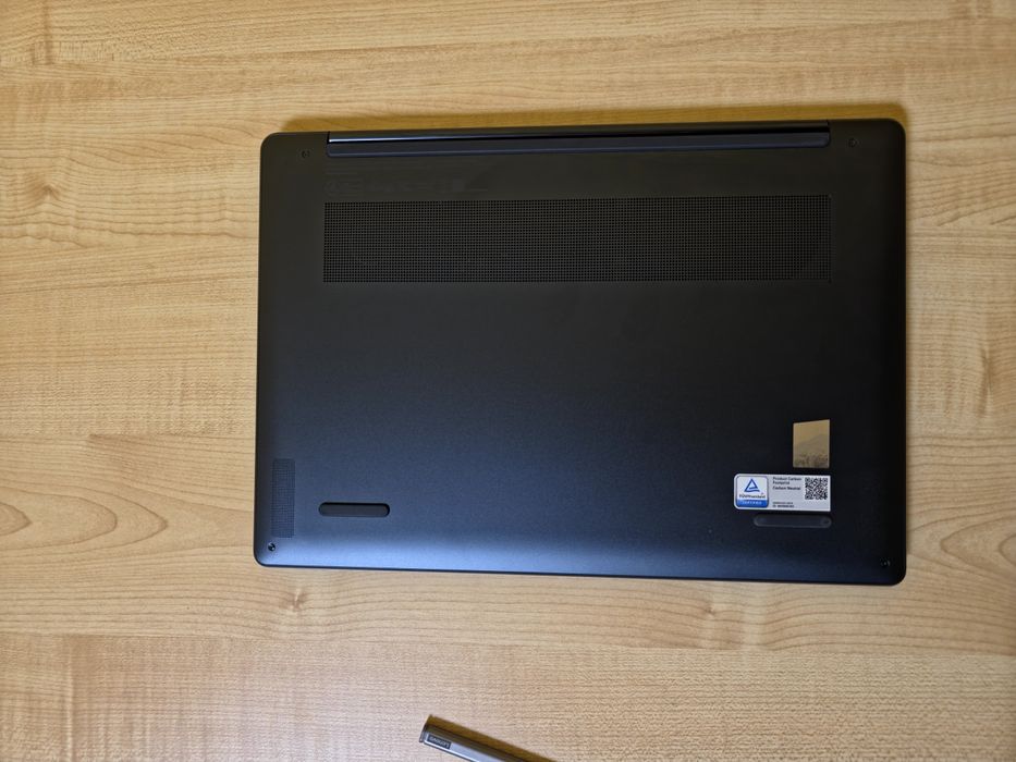 Лаптоп Lenovo Yoga 9 2-in-1 / Ultra 7 155H / 16 GB RAM / 1 TB SSD