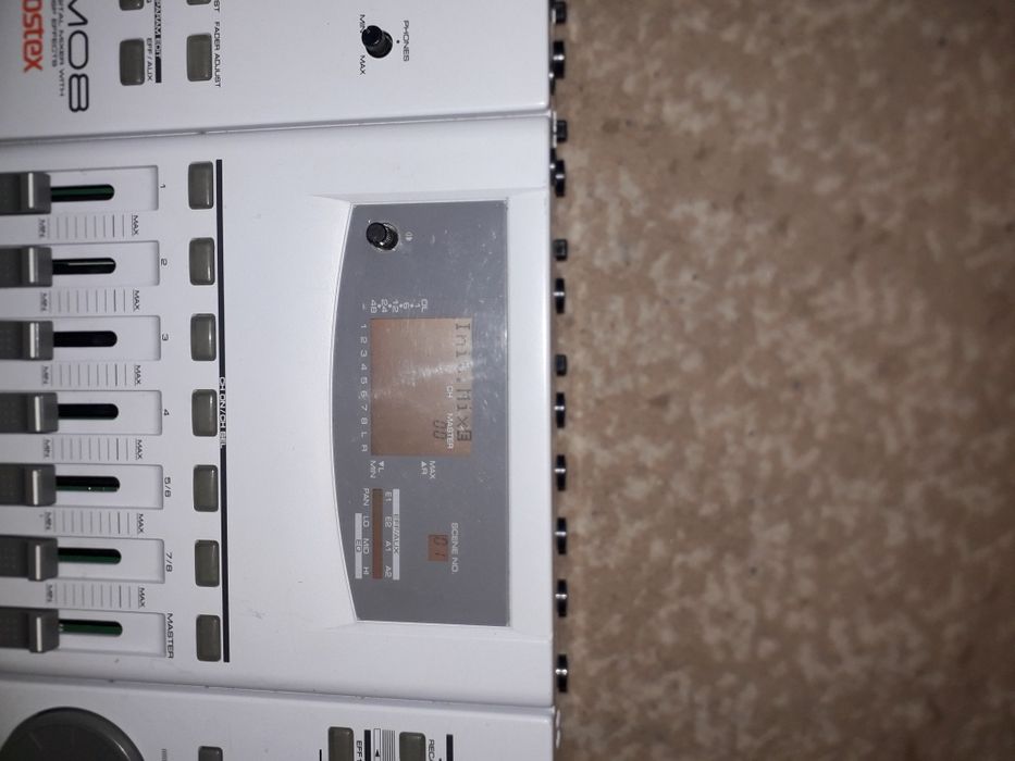 Fostex VM08 Mixer 8 canale