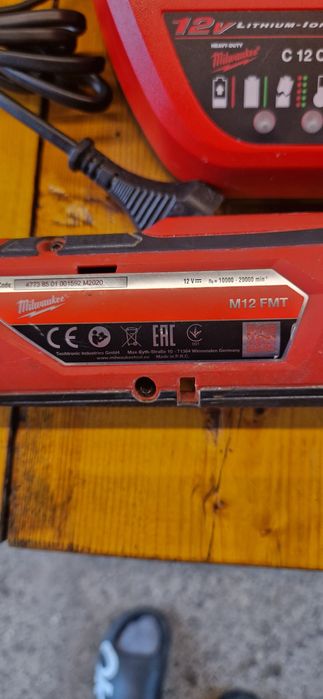 Multifuncțional Milwaukee M12 FMT brushless