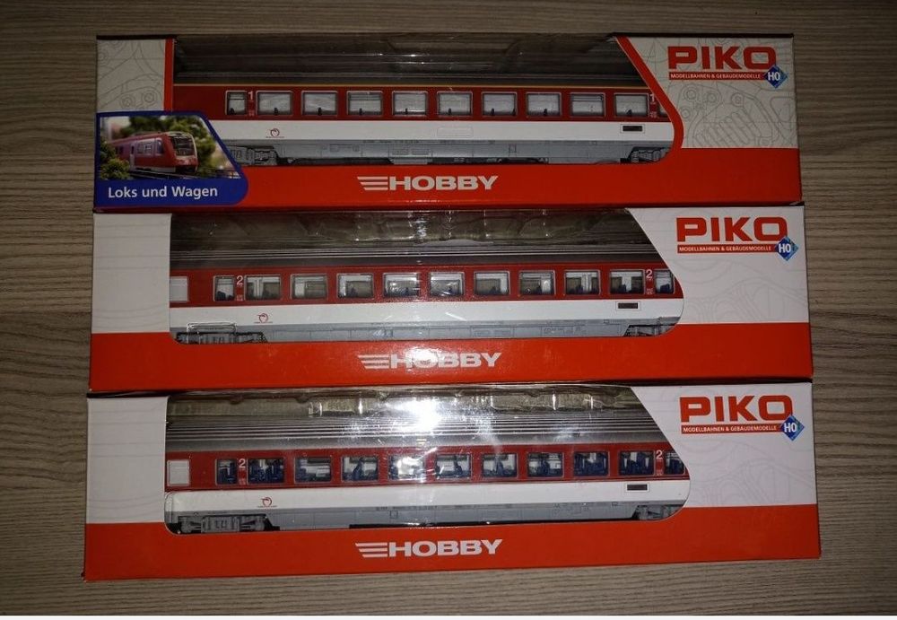 Piko vagoane de călători scara H0 
Roti metalice izolate 

Preț pe buc