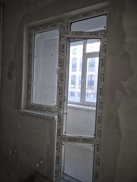 Балконные рамы, окно