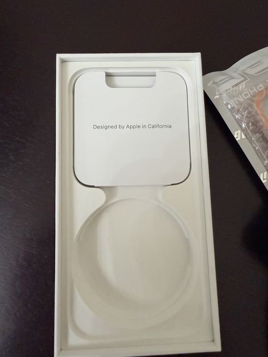 IPhone 15 черный 128 гб с документами