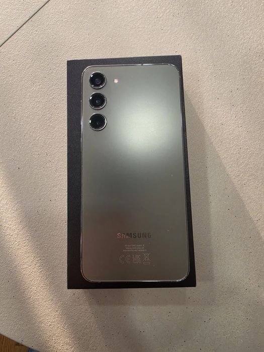 Телефон Samsung S 23 plus + 512 GB + 7бр. Кейсове подарък