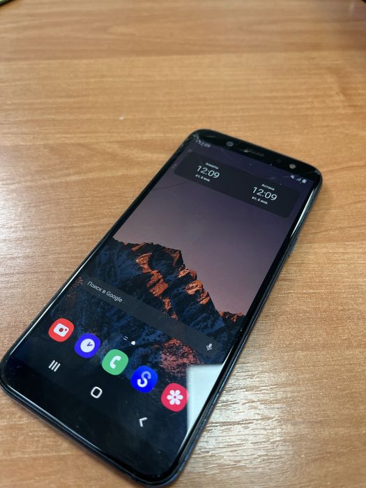 Самсунг А6 32 гб 15000тг