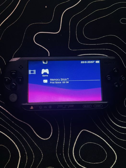 Psp street E-1004