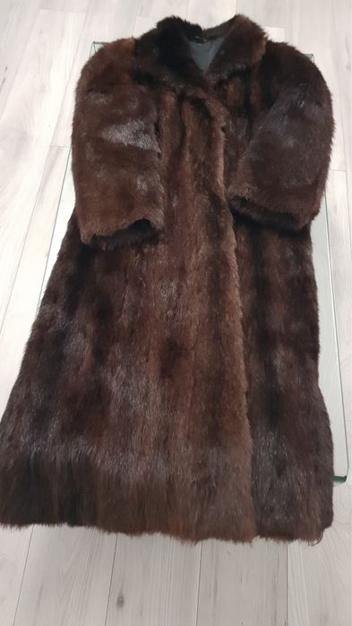 Haina de blana naturala de bizam
