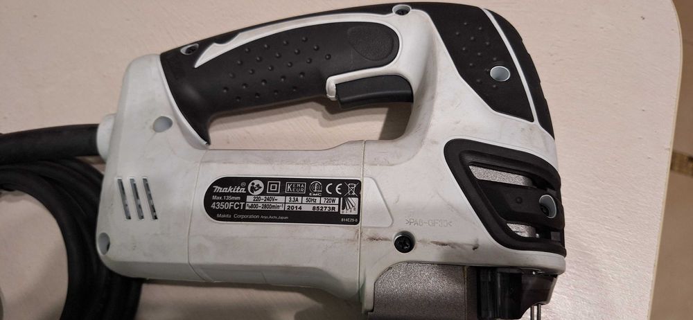 Нов прободен трион зеге Макита Makita 4350fct