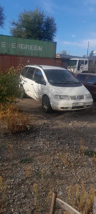 Фольцваген Шаран