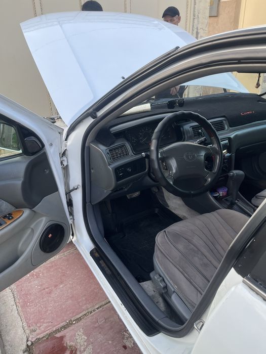 toyota camry 25 2000