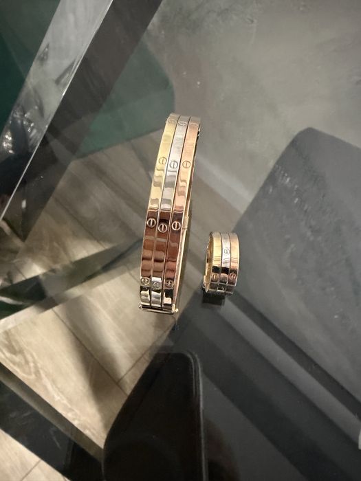 Vand bratara si inel